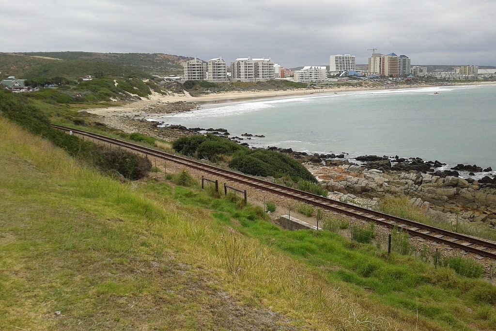 Santos Beach and the coastline at Mossel Bay, start of the Garden Route